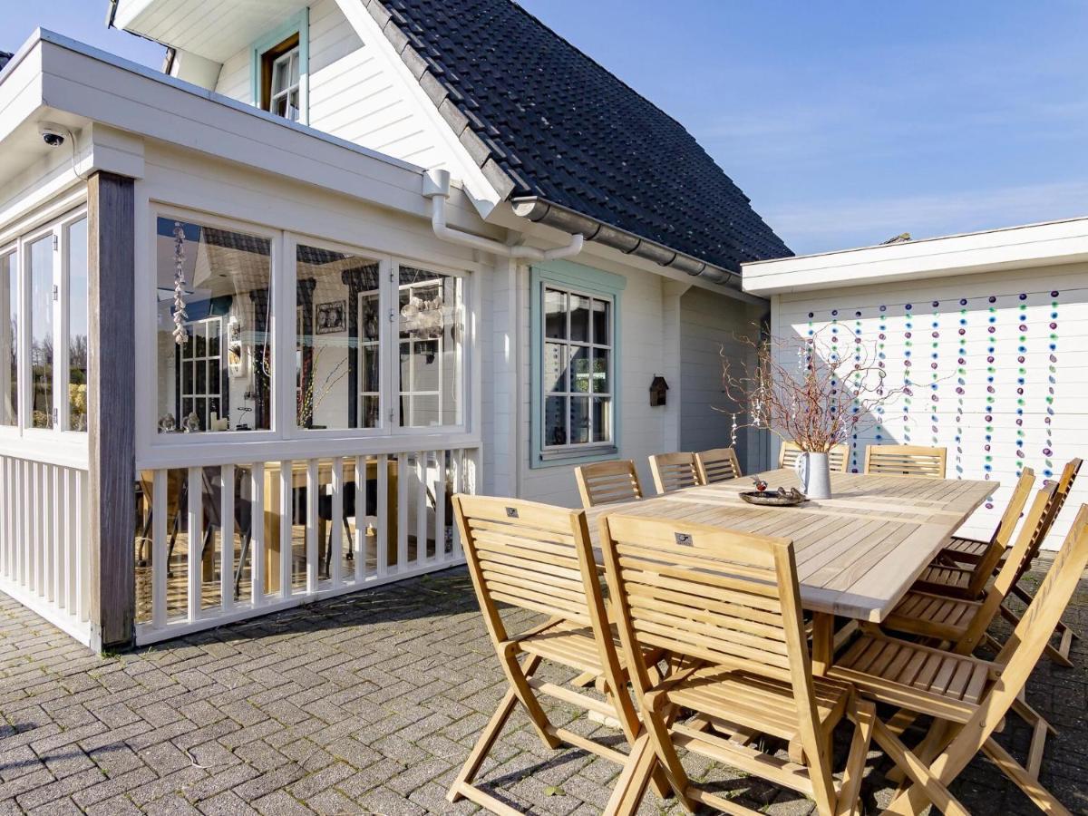 Beautiful Holiday Home With Private Terrace Kropswolde Ngoại thất bức ảnh