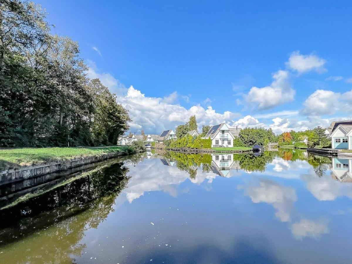Beautiful Holiday Home With Private Terrace Kropswolde Ngoại thất bức ảnh